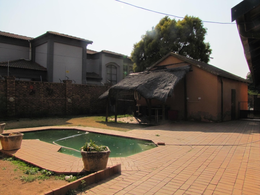 3 Bedroom Property for Sale in Beyers Park Gauteng