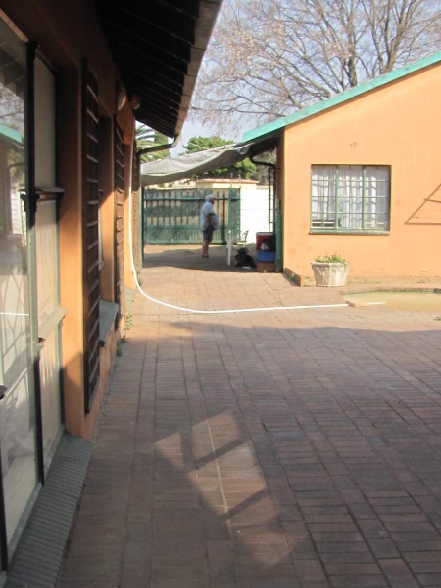 3 Bedroom Property for Sale in Beyers Park Gauteng