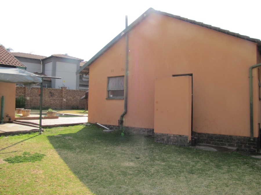 3 Bedroom Property for Sale in Beyers Park Gauteng