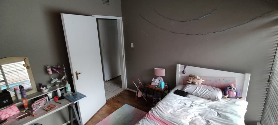 5 Bedroom Property for Sale in Randhart Gauteng