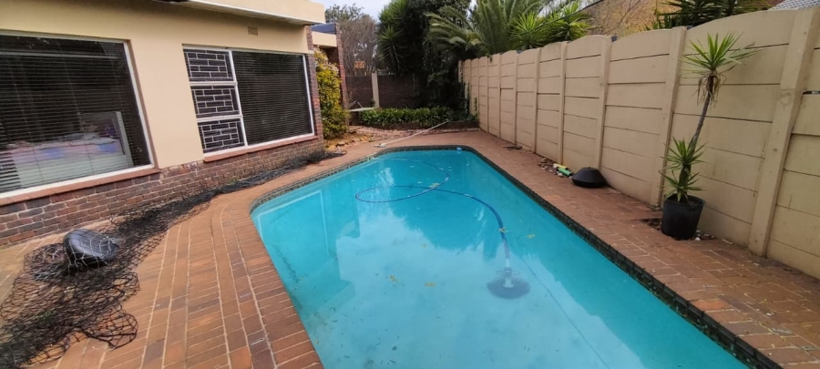 5 Bedroom Property for Sale in Randhart Gauteng