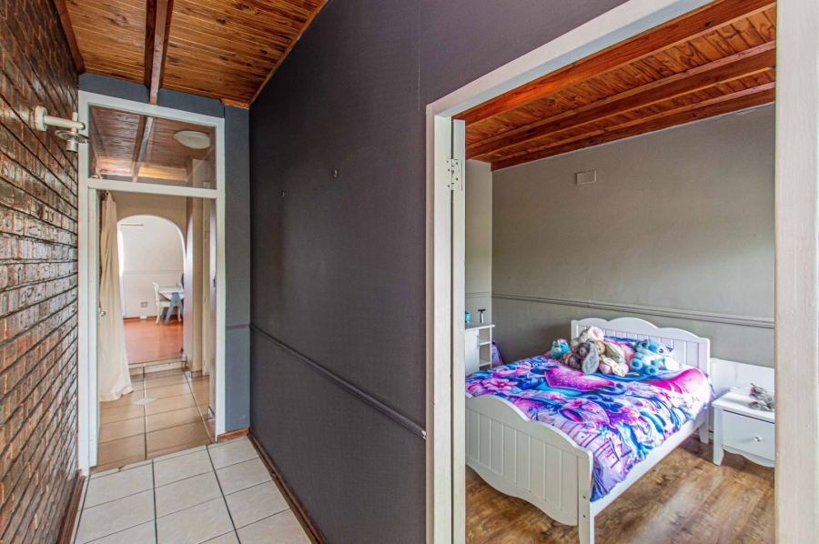 5 Bedroom Property for Sale in Randhart Gauteng