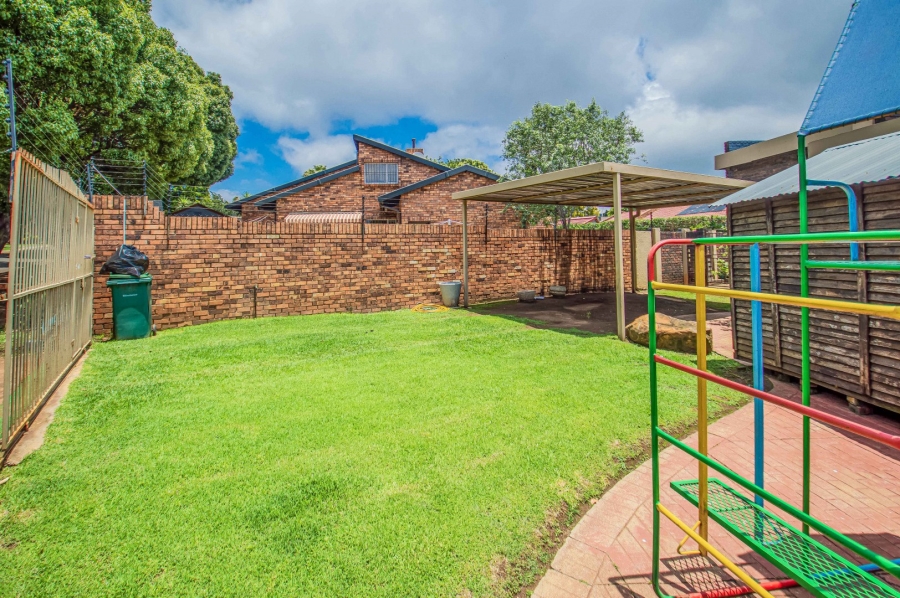 5 Bedroom Property for Sale in Randhart Gauteng