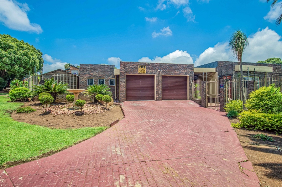 5 Bedroom Property for Sale in Randhart Gauteng
