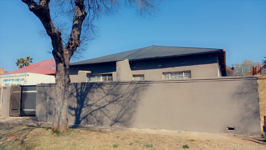 5 Bedroom Property for Sale in Turffontein Gauteng