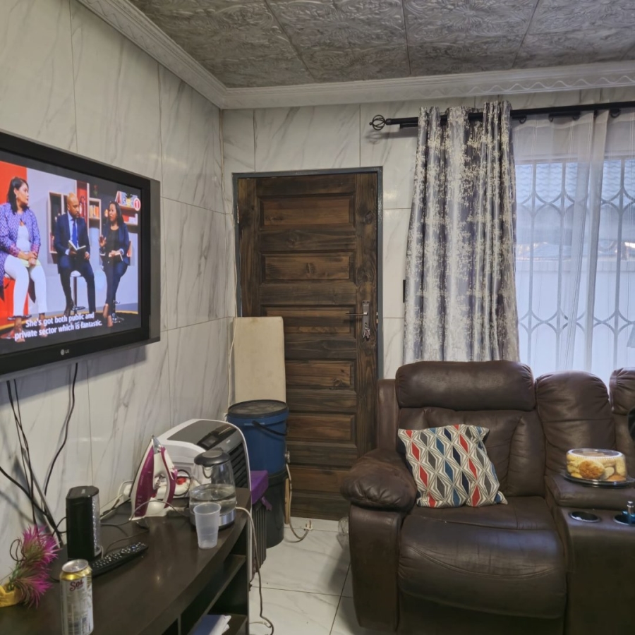  Bedroom Property for Sale in Ebony Park Gauteng