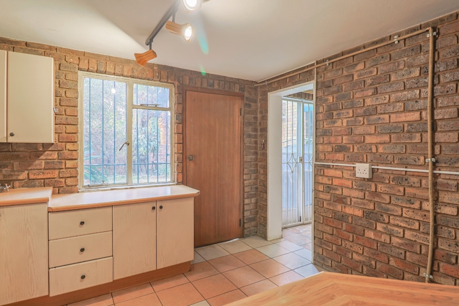 5 Bedroom Property for Sale in Zwartkop Gauteng
