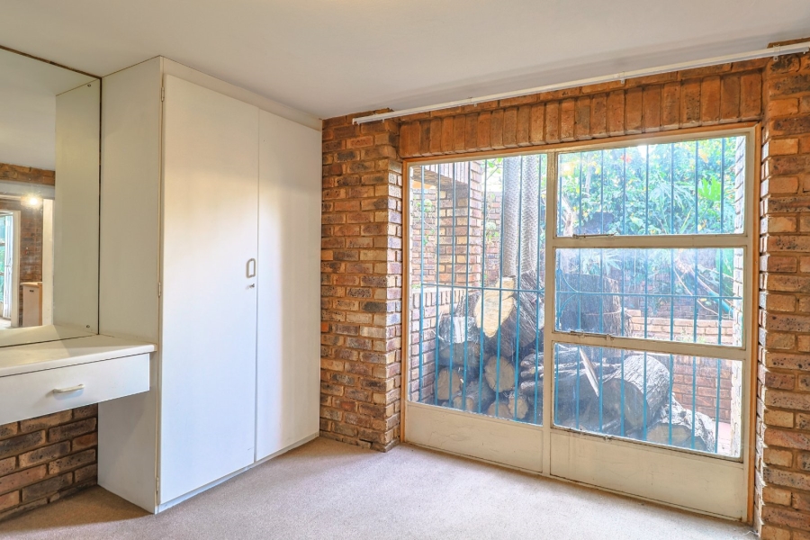 5 Bedroom Property for Sale in Zwartkop Gauteng