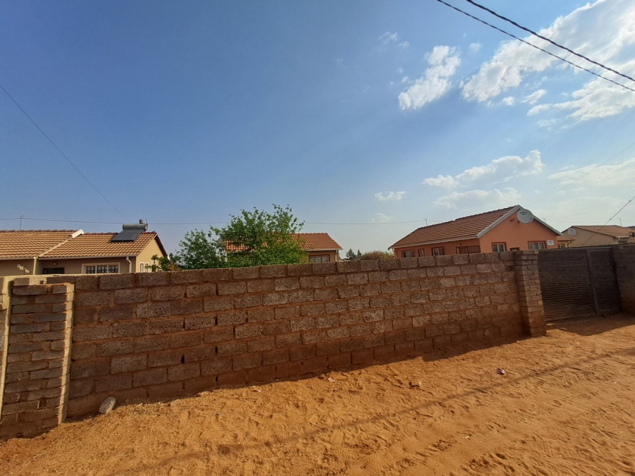 2 Bedroom Property for Sale in Protea Glen Gauteng