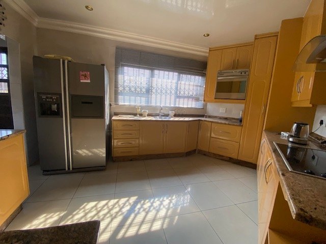 3 Bedroom Property for Sale in Sonneveld Gauteng