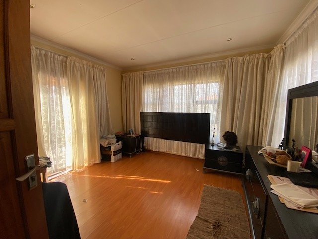 3 Bedroom Property for Sale in Sonneveld Gauteng