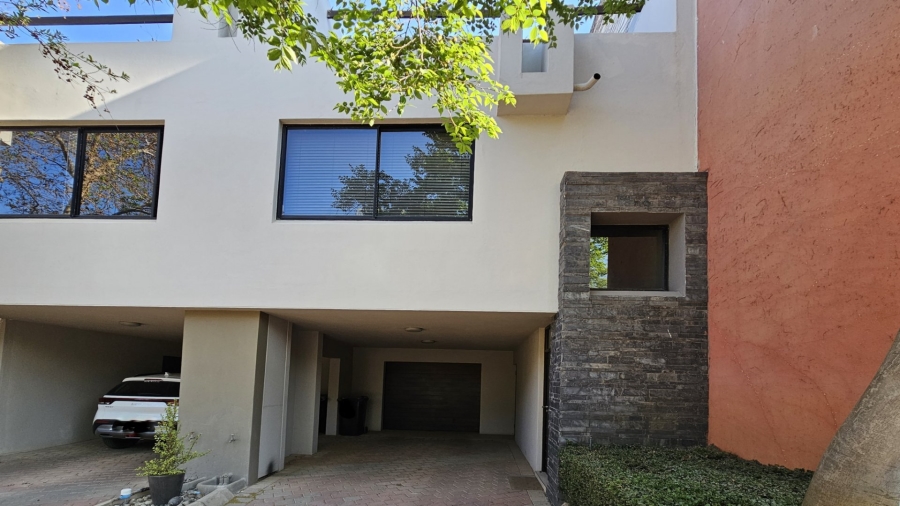 1 Bedroom Property for Sale in Lombardy Gauteng