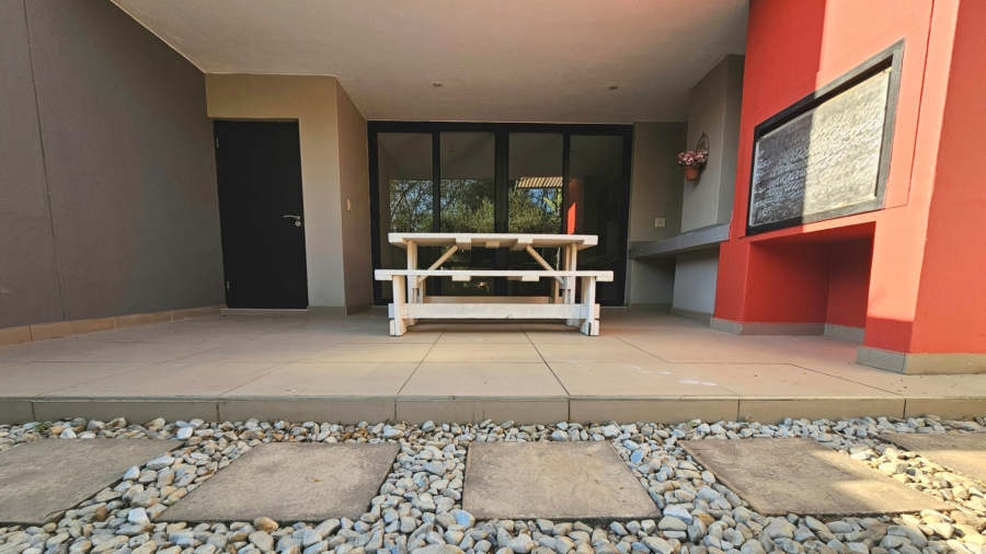 1 Bedroom Property for Sale in Lombardy Gauteng