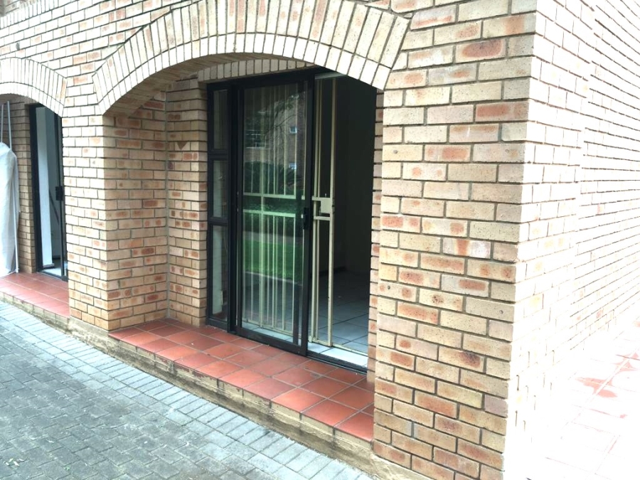 1 Bedroom Property for Sale in Hillcrest Gauteng