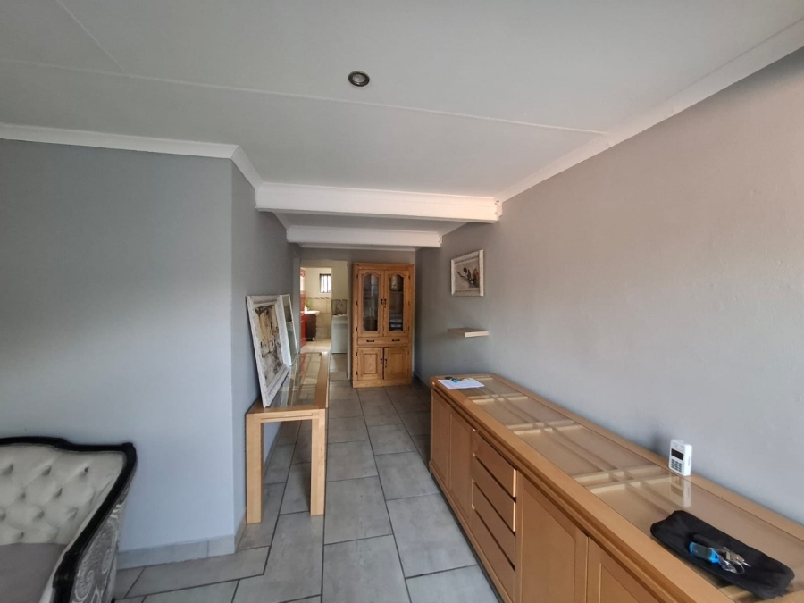 4 Bedroom Property for Sale in Riviera Gauteng