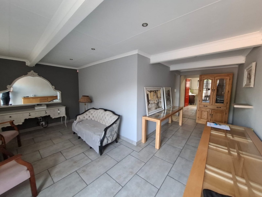 4 Bedroom Property for Sale in Riviera Gauteng
