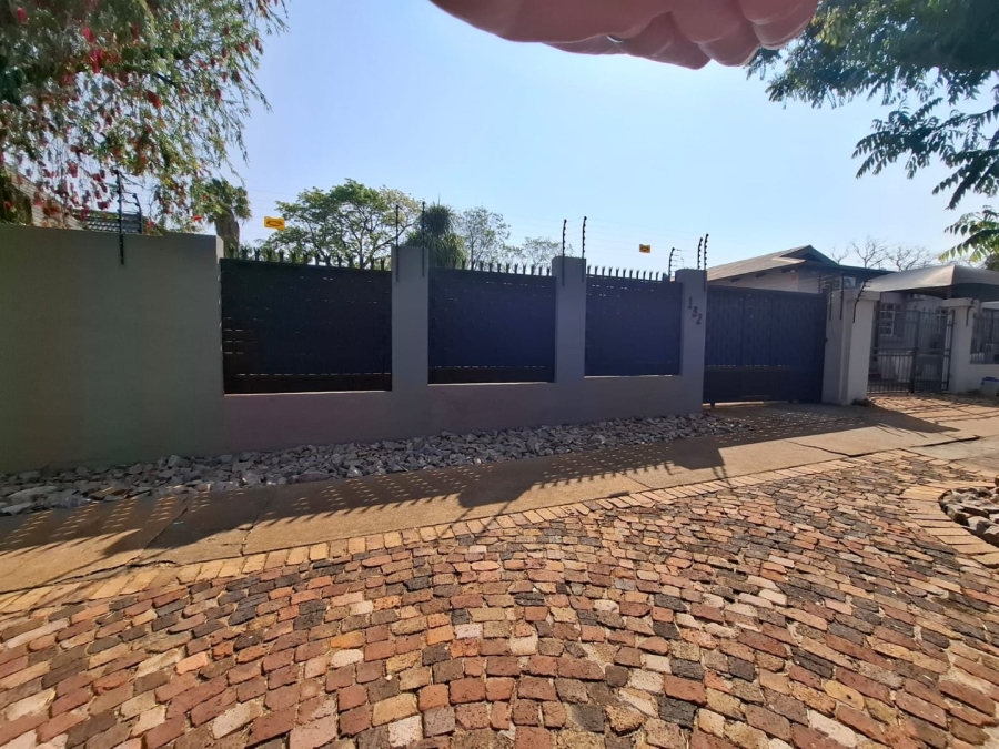 4 Bedroom Property for Sale in Riviera Gauteng