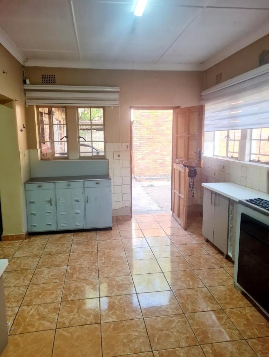 3 Bedroom Property for Sale in Vanderbijlpark Cw 6 Gauteng