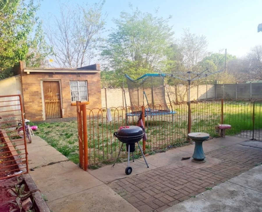 3 Bedroom Property for Sale in Vanderbijlpark Cw 6 Gauteng