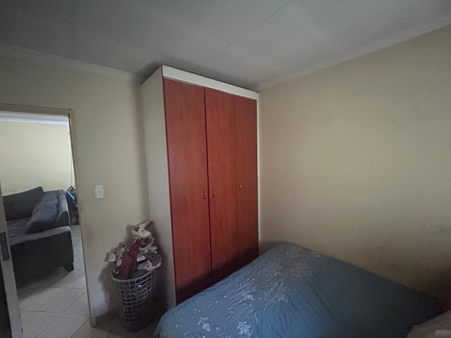2 Bedroom Property for Sale in Olievenhoutbosch Gauteng