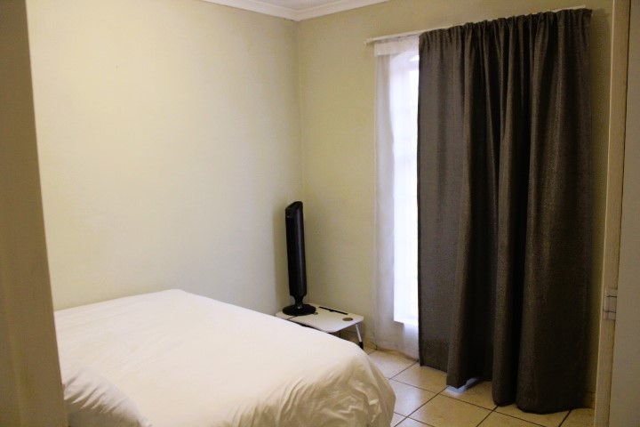 2 Bedroom Property for Sale in Die Hoewes Gauteng