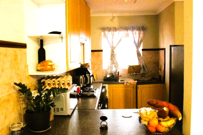 2 Bedroom Property for Sale in Die Hoewes Gauteng