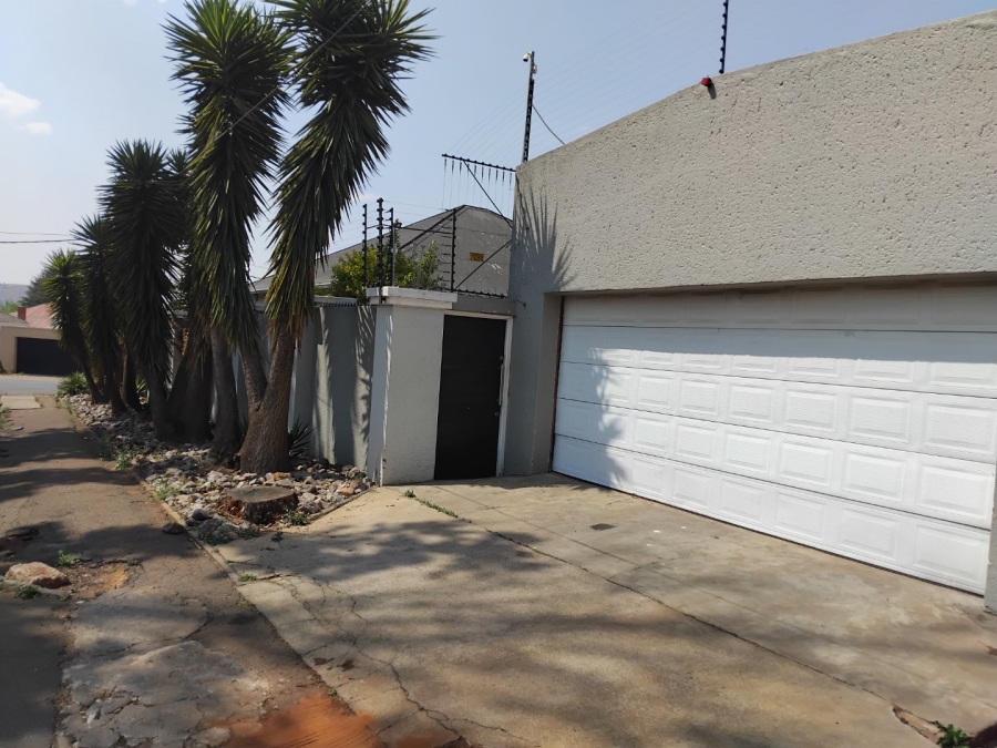 3 Bedroom Property for Sale in Kensington Gauteng