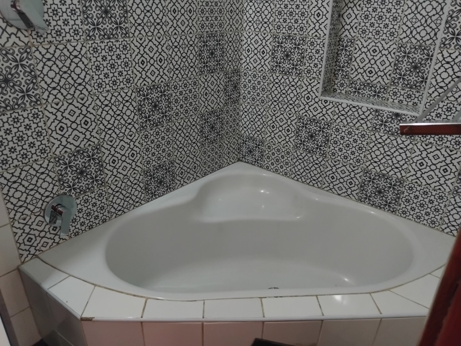3 Bedroom Property for Sale in Kensington Gauteng
