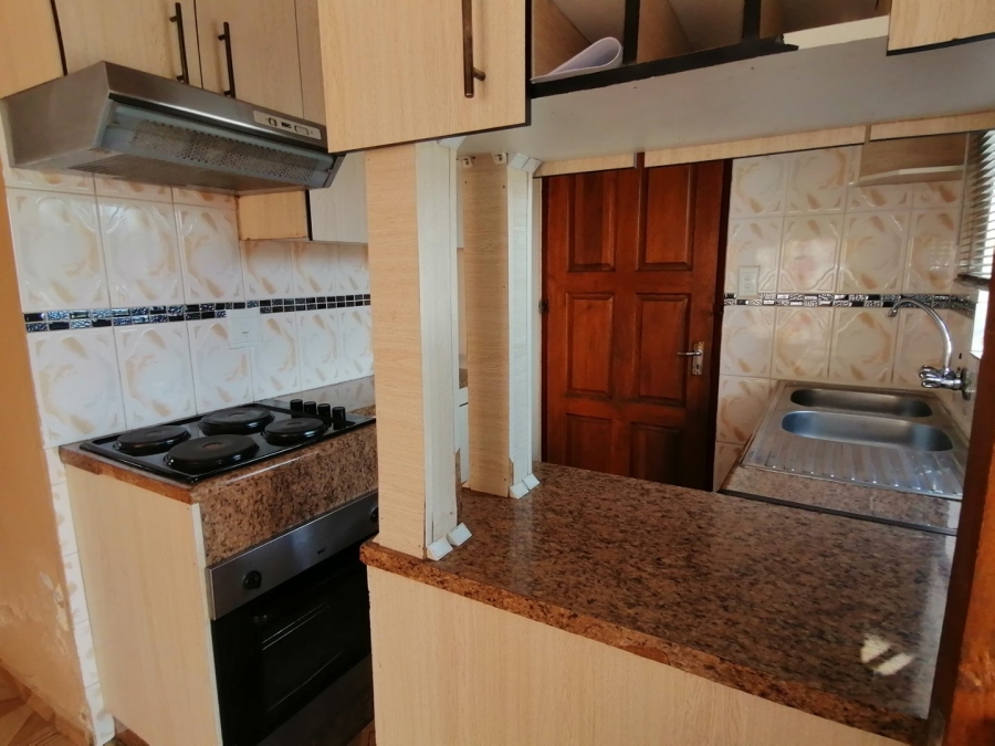 To Let 2 Bedroom Property for Rent in Soshanguve East Gauteng
