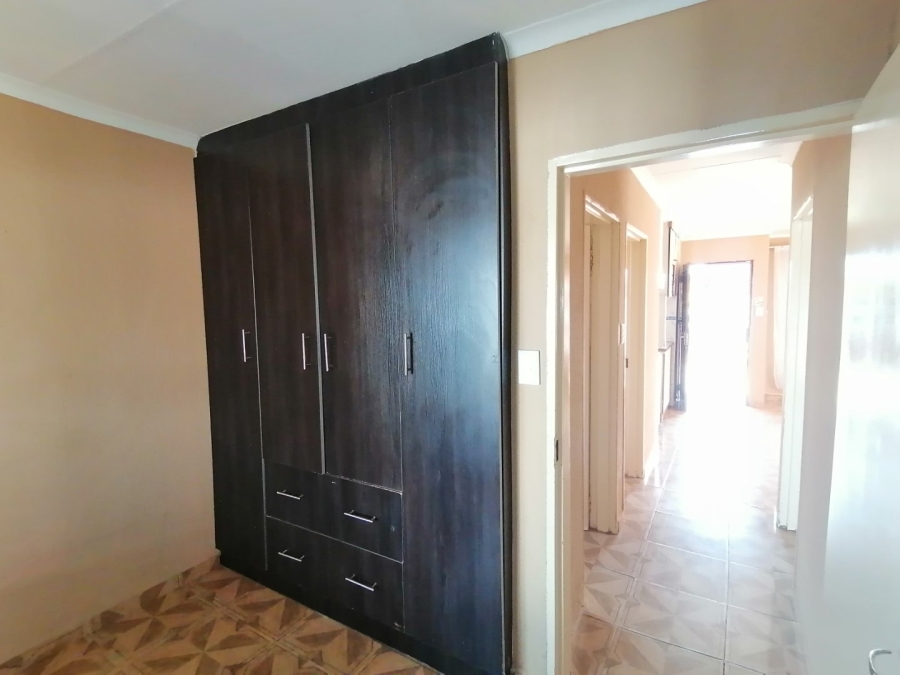 To Let 2 Bedroom Property for Rent in Soshanguve East Gauteng