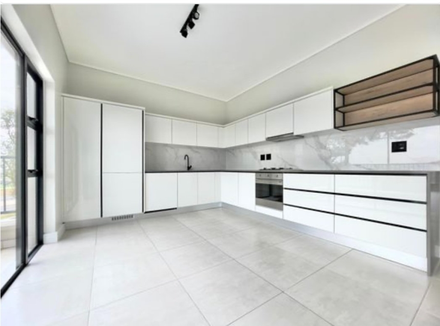 To Let 3 Bedroom Property for Rent in The Polofields Gauteng