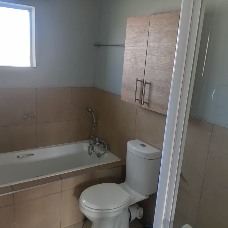 To Let 3 Bedroom Property for Rent in Sagewood Gauteng
