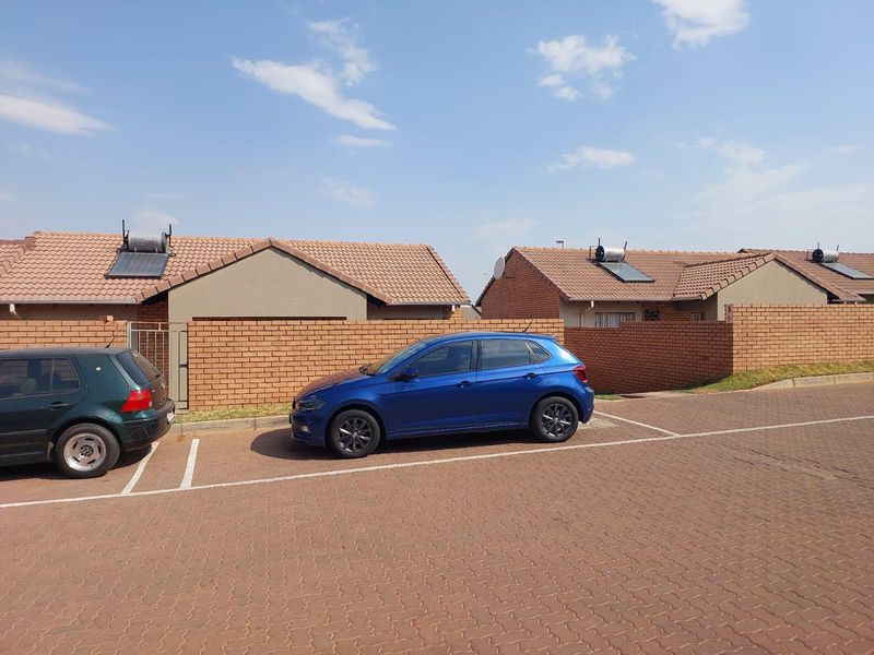 To Let 3 Bedroom Property for Rent in Sagewood Gauteng
