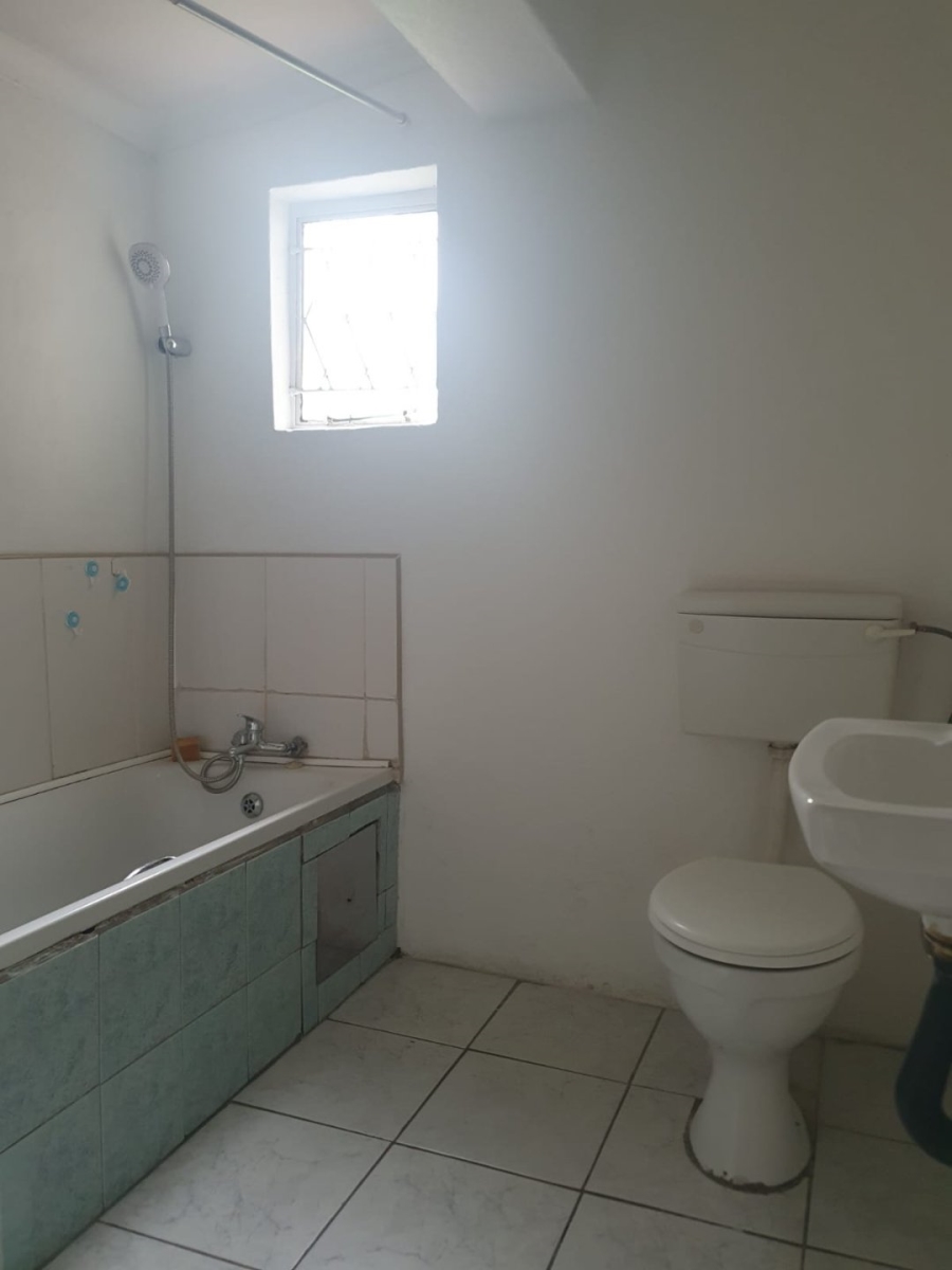 To Let 1 Bedroom Property for Rent in Croydon Gauteng