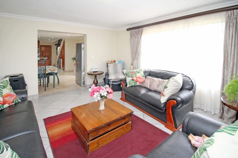 3 Bedroom Property for Sale in Pomona Gauteng