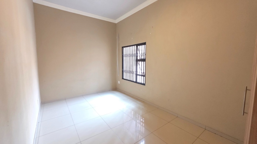 To Let 3 Bedroom Property for Rent in Erasmia Gauteng