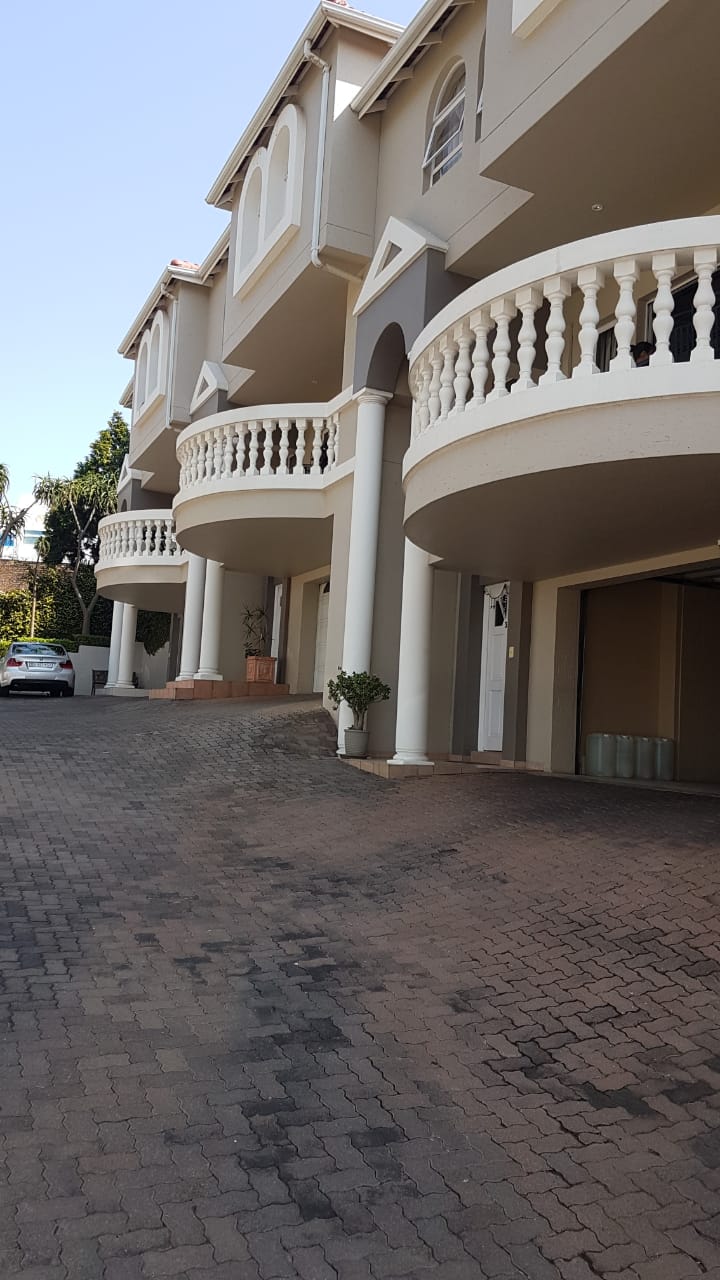 3 Bedroom Property for Sale in Bruma Gauteng