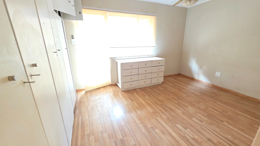 To Let 3 Bedroom Property for Rent in Laudium Gauteng