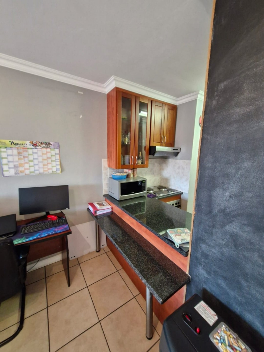 2 Bedroom Property for Sale in Hatfield Gauteng
