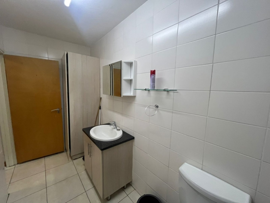 2 Bedroom Property for Sale in Hatfield Gauteng