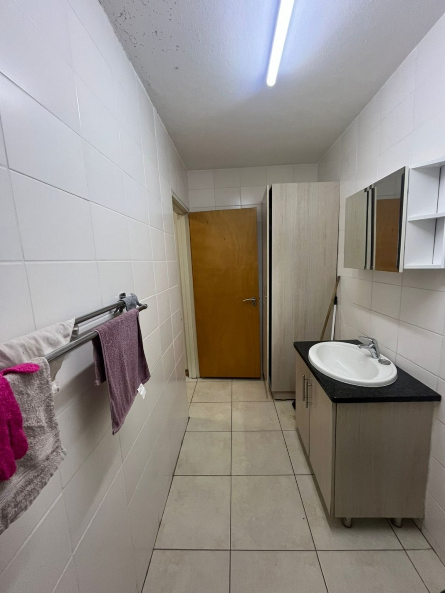 2 Bedroom Property for Sale in Hatfield Gauteng