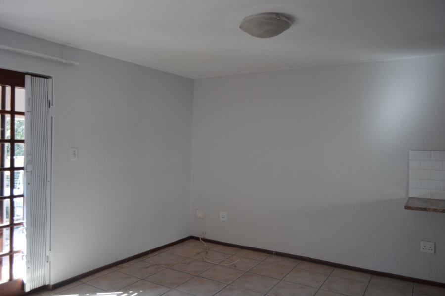 2 Bedroom Property for Sale in Ferndale Gauteng