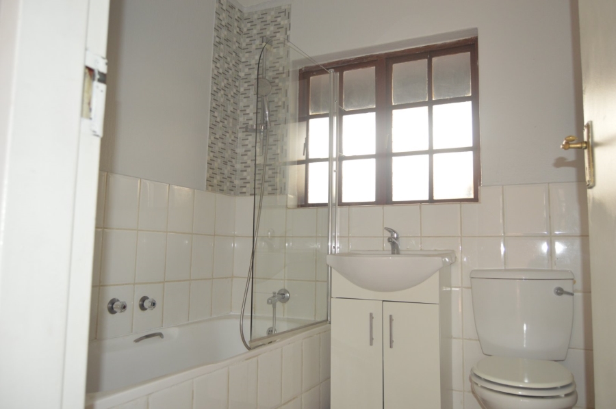 2 Bedroom Property for Sale in Ferndale Gauteng