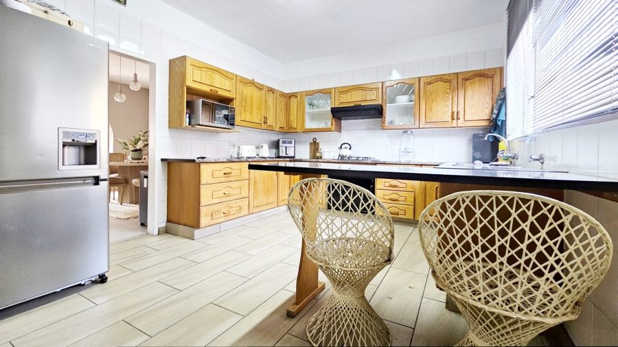 3 Bedroom Property for Sale in Three Rivers Proper Gauteng