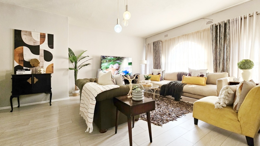 3 Bedroom Property for Sale in Three Rivers Proper Gauteng