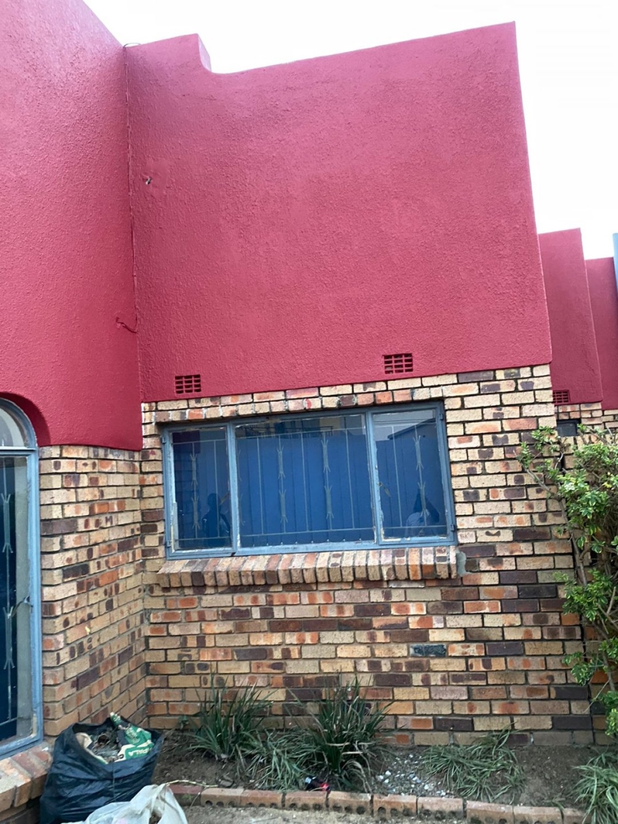 To Let  Bedroom Property for Rent in Pimville Zone 7 Gauteng