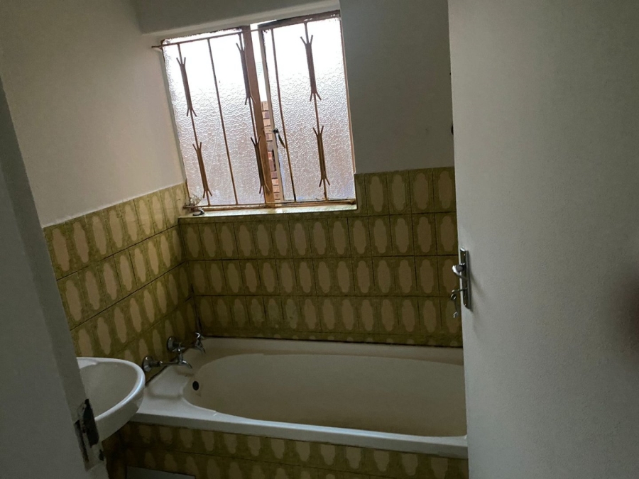To Let  Bedroom Property for Rent in Pimville Zone 7 Gauteng