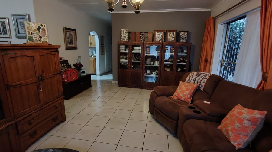 3 Bedroom Property for Sale in Valhalla Gauteng
