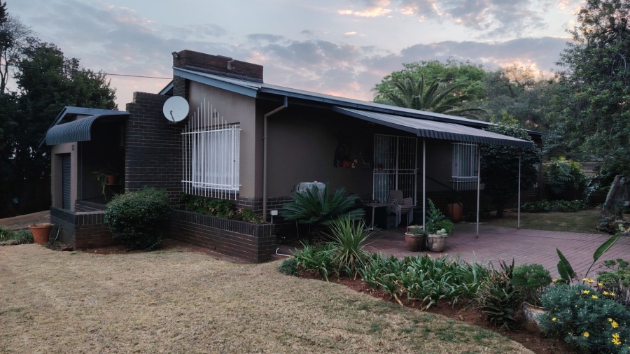 3 Bedroom Property for Sale in Valhalla Gauteng