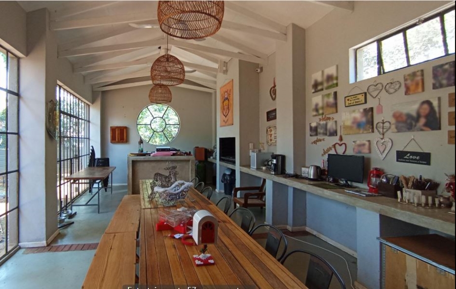 4 Bedroom Property for Sale in Eldoraigne Gauteng